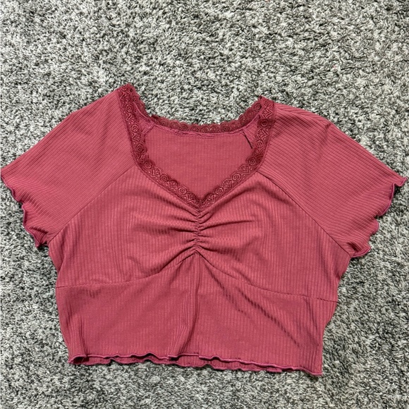 SHEIN Tops - SHEIN Mauve Lace Trim Crop Top size XL
